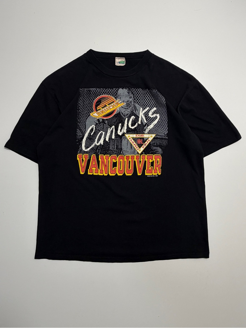 Vintage Vancouver Canucks Waves Die Hard T-Shirt Mens XL Black Orange 90s